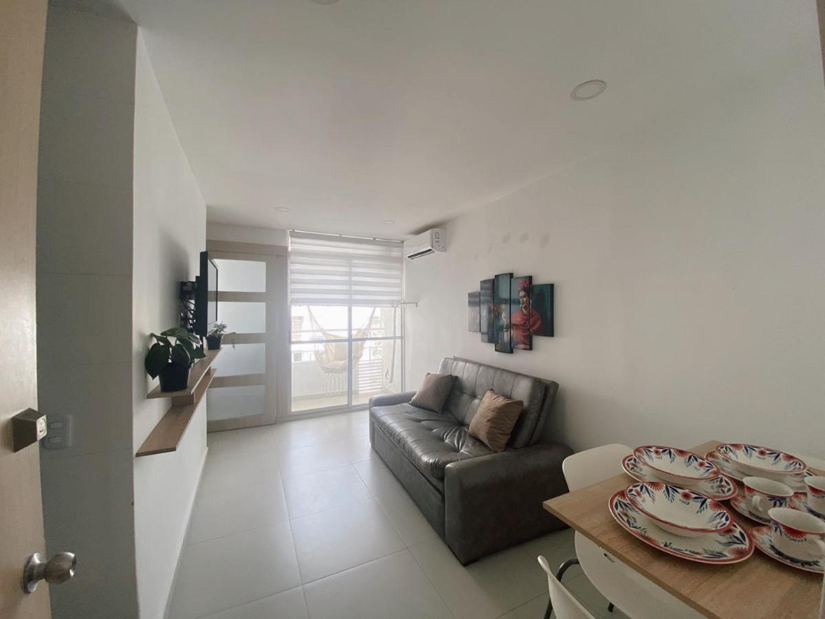 Lovely 2 Bedroom With Pool And Gym Apartment Cartagena